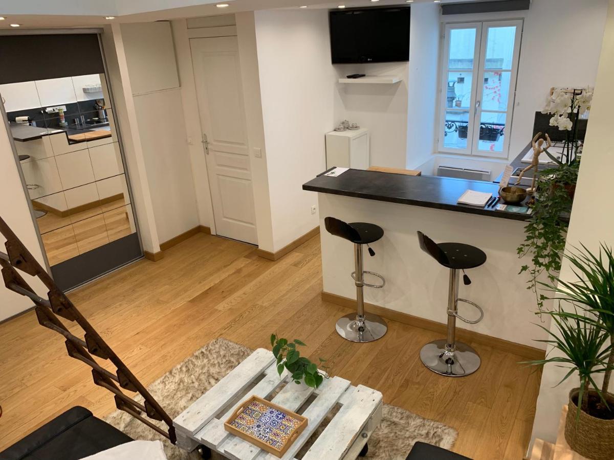 Lovely Studio At Ile Saint-Louis Paris Bagian luar foto